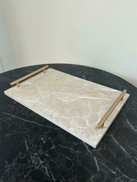BANDEJA EM MDF MARMORIZADO NUDE - comprar online