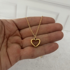 Cadenita de acero dorado corazon - comprar online