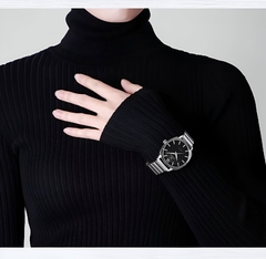 Reloj clásico plateado ✨ en internet