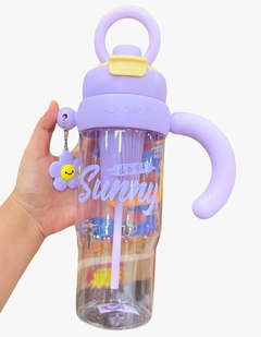 Termo con charm ✨ en internet