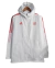 Jaqueta Corta-Vento Bayern de Munique 23/24 - Masculina Adidas - Branca com detalhes em vermelho