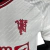 Camisa Manchester United III 23/24 - Jogador Adidas Masculina - Branca com detalhes em vermelho e preto en internet
