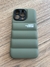 FUNDA IPHONE 14 PRO/15 PRO PUFFER THE NORTH FACE VERDE