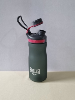 BOTELLA DEPORTIVA EVERLAST OPACA C/TAPA A ROSCA 850ML - comprar online