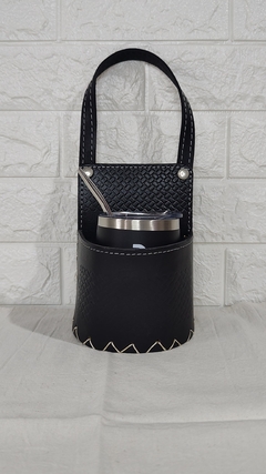 PORTA MATE PARA AUTO CUERO PREMIUM - AyG Deco-Bazar