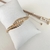 Bracelete Formato Folhas com Pedras