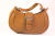 Bolsa Buckle Bege na internet