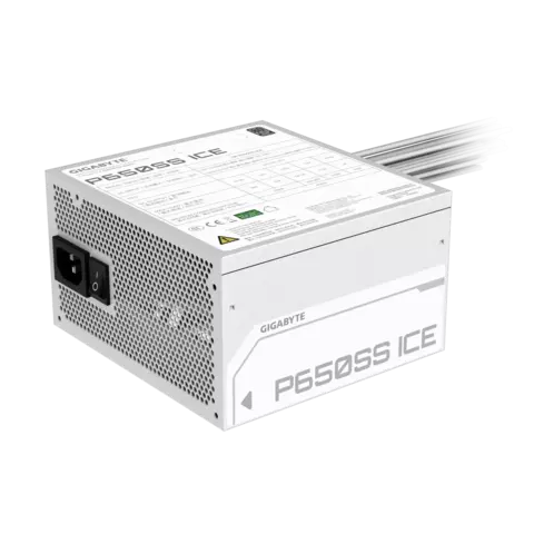 Fuente Gigabyte P650SS 650W 80 PLUS Silver Blanca