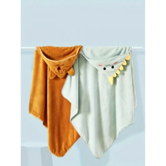 TOALLON CON CAPUCHA INFANTIL - Click Argento