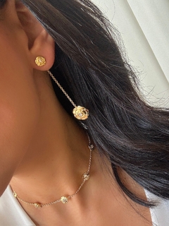 Choker Cámelias Collection dourado