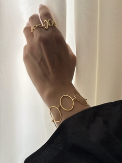 Pulseira oval vazado dourado - comprar online