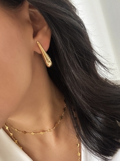 Argola gota dourada - comprar online
