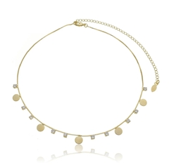 Choker medalhas e zircônias dourado