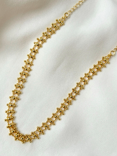 Choker bolinhas e corrente dourado