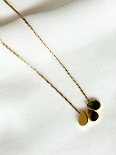 Colar trio de gotas dourado