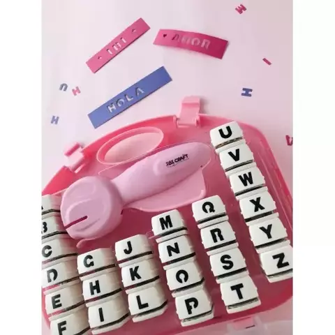 Set de valija alfabeto 27 letras.