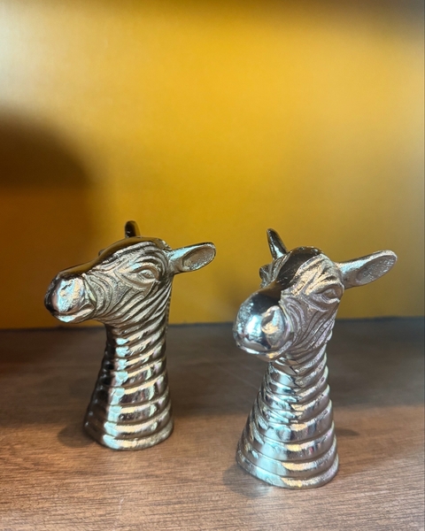 Salero y pimentero en forma de Jirafa - comprar en línea