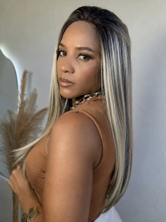Lace Front Milena - comprar online
