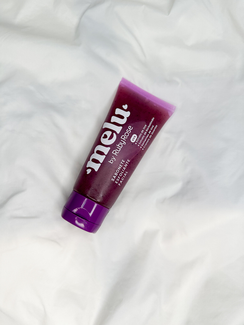 Esfoliante facial de uva