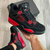 Jordan Retro 4 Red Thunder en internet