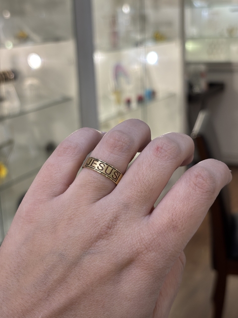 Anel em Ouro 18k JESUS