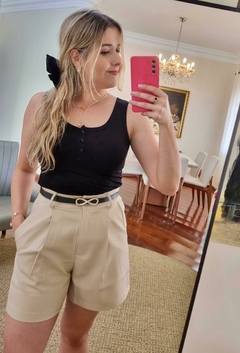 Short Camila