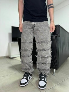 Jean Baggy Zompy en internet