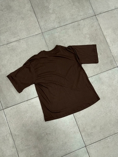 Remera Blackair en internet