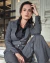 Blazer Amelia de color gris x EMERALD AWS25