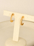 BRINCO MEIA ARGOLA COM BRILHO - use.sorah