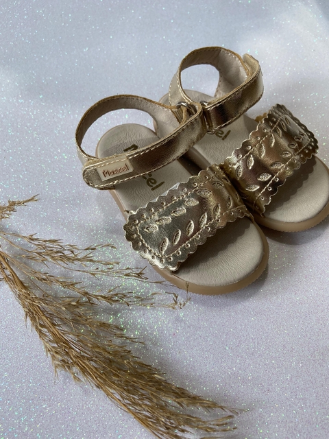 Sandalia Manclova Doradas