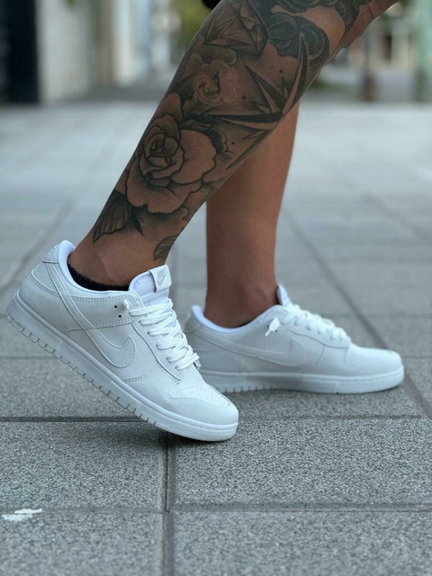 Nike Dunk Low Total White - comprar online