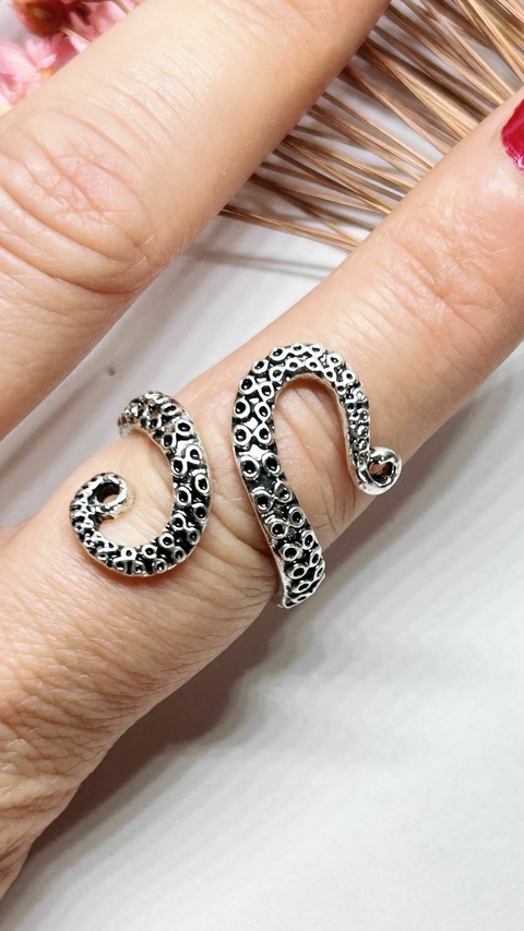 Anel Prateado Tentáculo 18