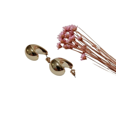 Brinco Acrílico Gota Dourada - comprar online