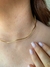 Colar Choker Dourada Ondulada - comprar online