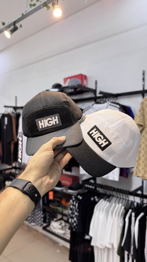 Boné Five Panel HIGH