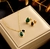 Set collar y aretes abstracto