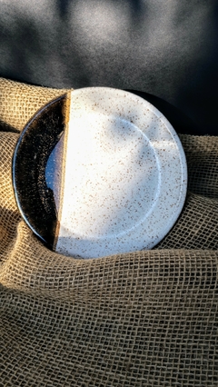 Prato de sobremesa P em cerâmica artesanal - comprar online