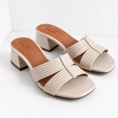 Tamanco Feminino Allure Salto Bloco Off White