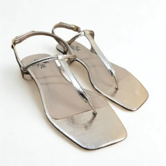 Sandália Rasteira Fio Cobre Allure - comprar online