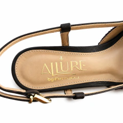 Slingback Flor Crochê Café – Allure + Ferrucci - Allure
