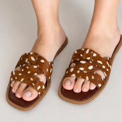 Rasteira Allure Bambi Print - comprar online