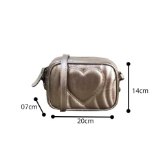 Bolsa Feminina Pequena de Couro Legítimo Metalizado Coração
