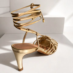 Sandália Allure Dourada Trançada – Salto 7,5 cm na internet