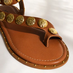 Sandália Rasteira Allure Capuccino/Ouro com Aplicações - loja online