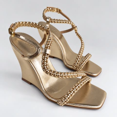 Sandália Allure Champagne Anabela 11 cm com Tiras Trabalhadas na internet