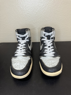 1985 Air Jordan 1 ‘Shadow’ na internet