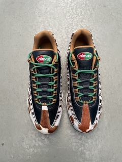 2018 - Air Max 95 Atmos Safari Pack 2.0 na internet