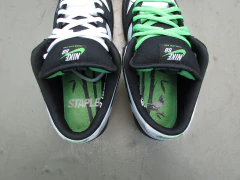 2019 - Nike SB Dunk Low Panda Pigeon na internet