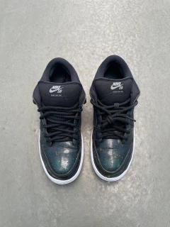 2017 - Nike SB Dunk Low 420 Intergalactic na internet